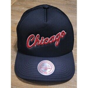 NBA CHICAGO BULLS MITCHELL & NESS STRAPBACK ROY FIT LOW PROFILE HAT MENS BLACK